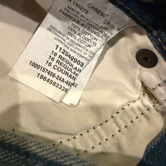 Wrangler Five Pocket Relaxed Fit Jean Shorts - 16 - NWT - Picture 9 of 11